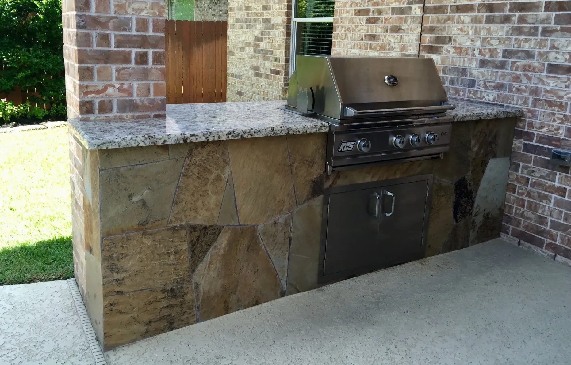 Outdoor Kitchen, BBQ